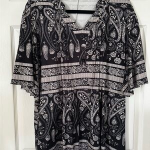 Hocosit Black and White Paisley Dress